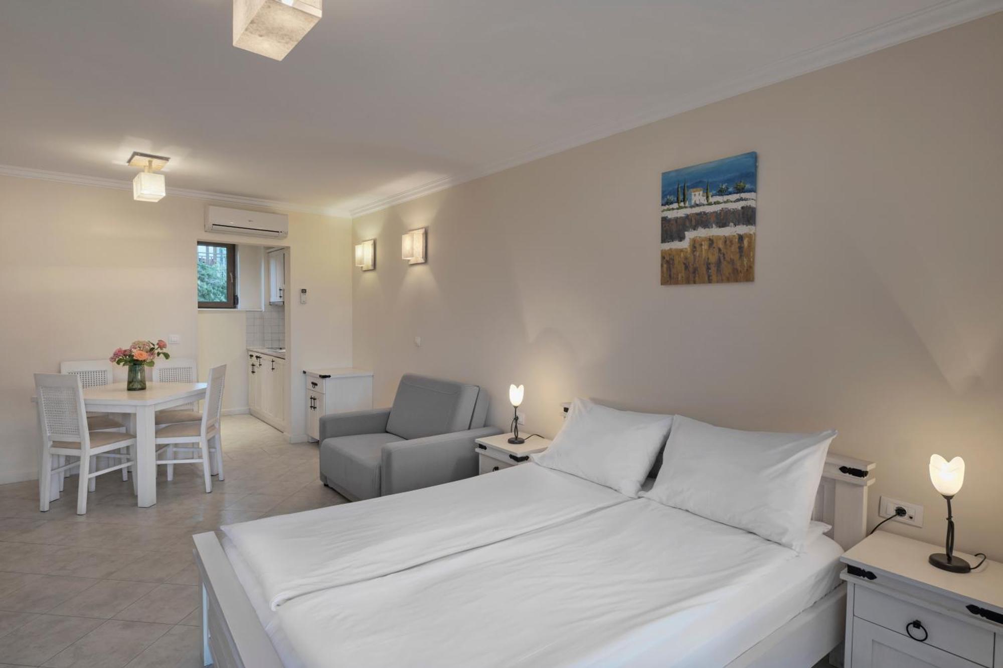 Santa Marina Holiday Village Szozopol Kültér fotó